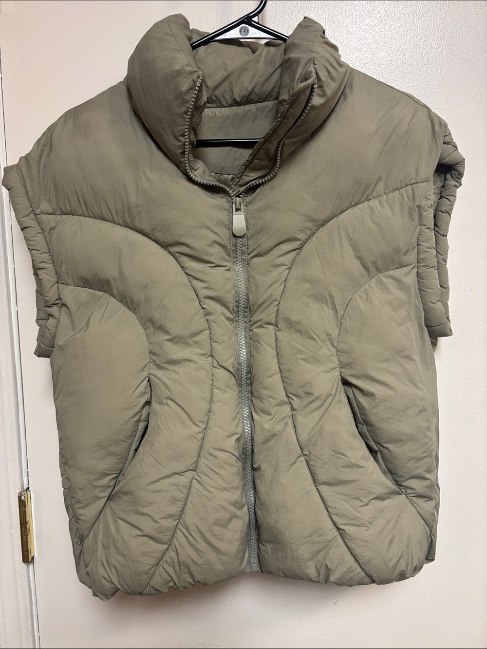 Sage Green Oversized Puffer Vest Cap Sleeve High Collar